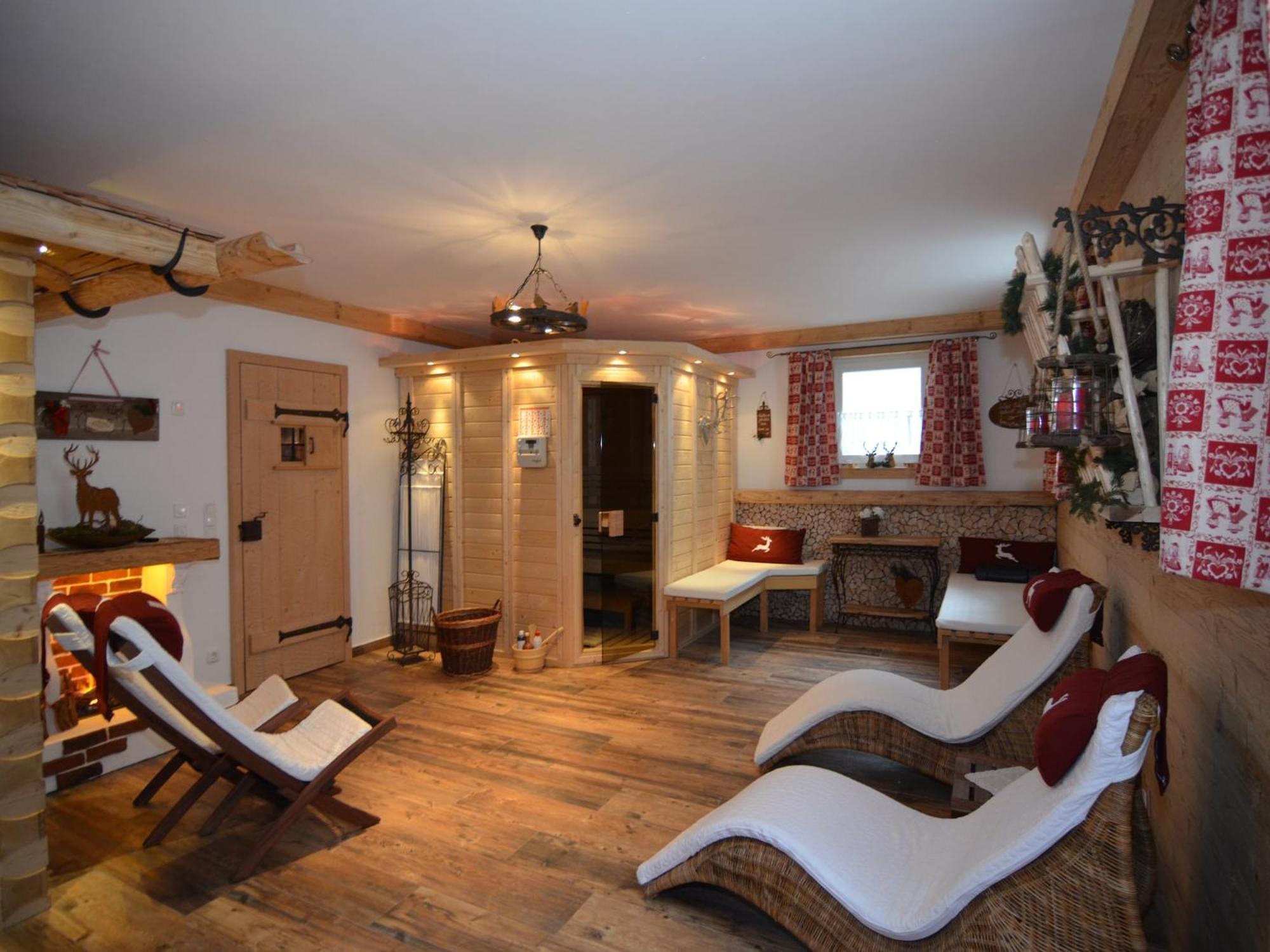 Alluring Holiday Home In Ubersee With Whirlpool 외부 사진