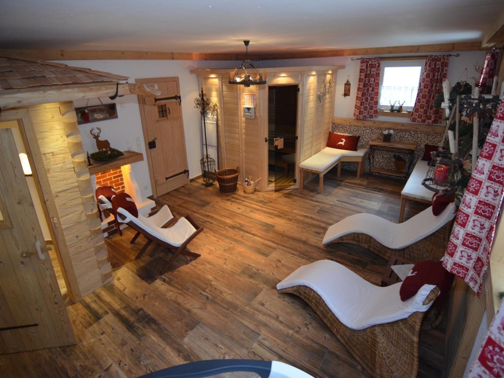 Alluring Holiday Home In Ubersee With Whirlpool 외부 사진